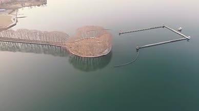4K武汉东湖美景航拍视频视频的预览图